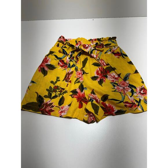 New Look Linen Blend Women’s Shorts Sz Small Yellow Red Floral Beachy - Picture 3 of 8